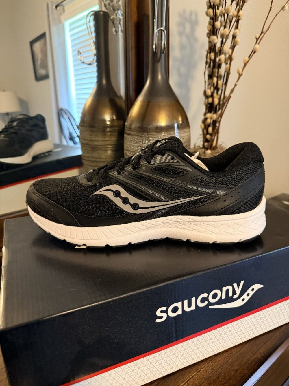 Men's Saucony Cohesion 13, Size 10.5 (NIB)